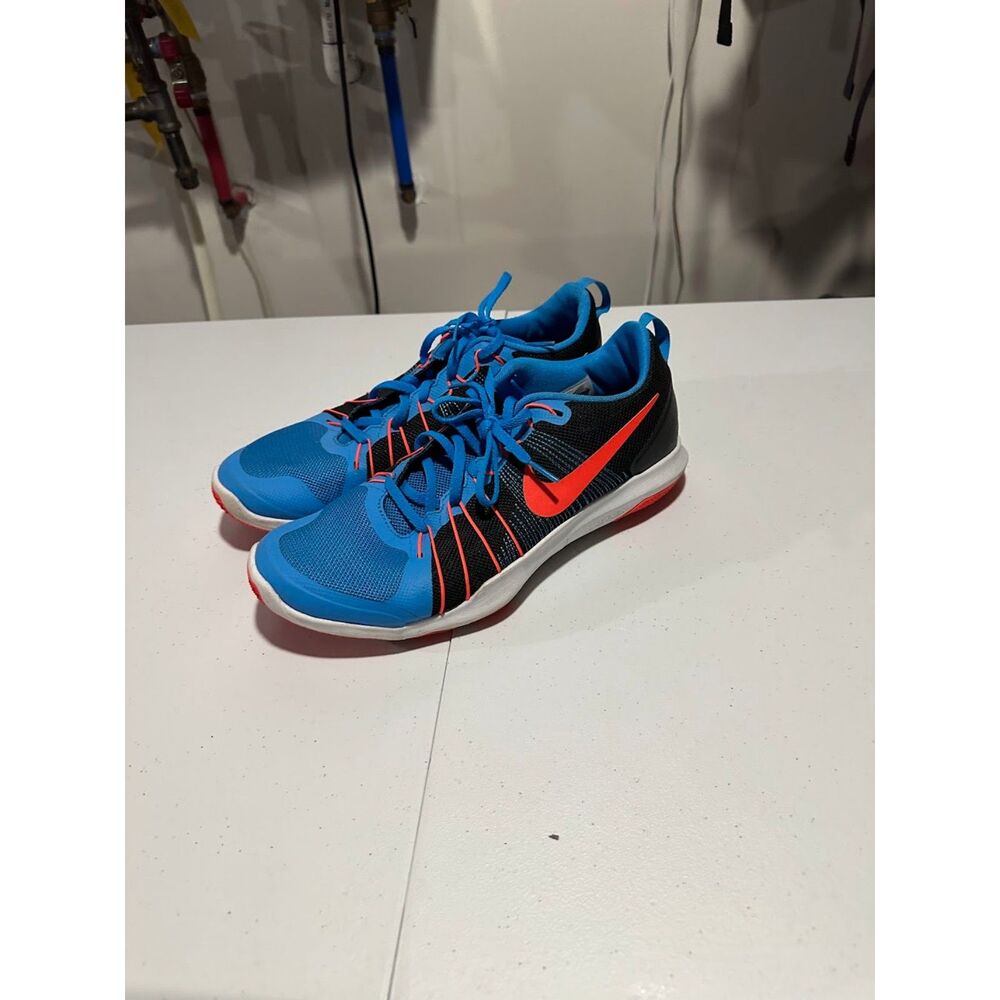 Nike running shoes mens size 10